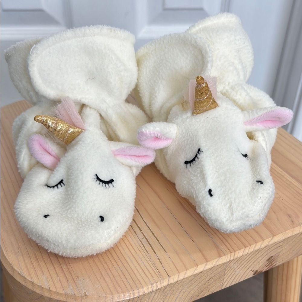 Cream Unicorn Slippers with Gold Horn